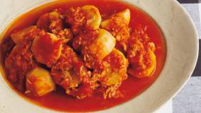 里芋とツナのトマト煮