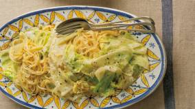 キャベツのパスタ・バーニャカウダソース