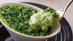 ブロッコリーと鶏ひき肉のコンビネーション