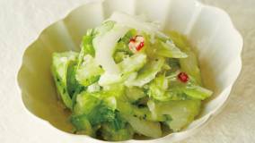 セロリと春キャベツのあえ物