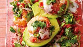 パクチーと魚介のマリネサラダ