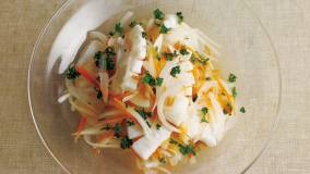 いかとたまねぎのマリネ