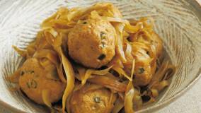 鶏だんごとごぼうの煮物