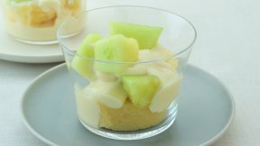 メロンのトライフル