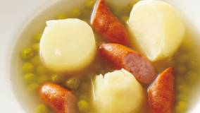 グリンピースとじゃがいものスープ