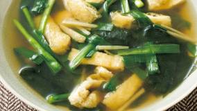 わかめとにらのしょうがスープ