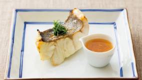 焼き魚の白梅割りじょうゆ