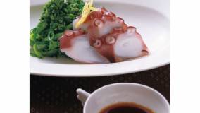 たこと菜の花のピリ辛酢