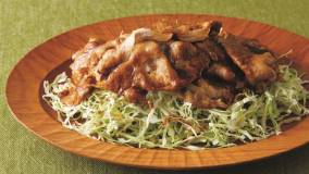 春キャベツと豚ソース焼きのサラダ