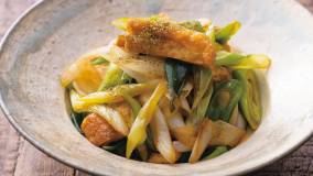 お揚げとねぎのしょうゆ炒め