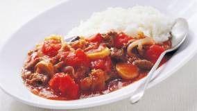 フレッシュトマトの ハッシュドビーフ