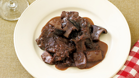 鶏肉のワイン煮