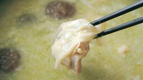 ワンタンしゃぶしゃぶ