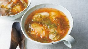 めかぶとキムチの中華スープ