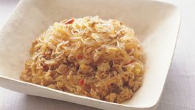 冷凍豚ひき肉と春雨の煮物