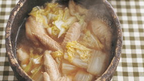 鶏手羽と白菜の鍋