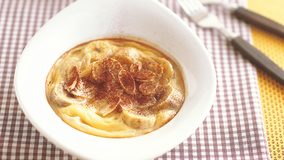 バナナとアーモンドのグラタン