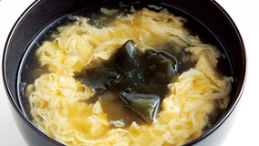 わかめのせかきたま汁