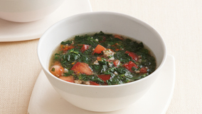 モロヘイヤとひき肉のスープ