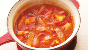 ソーセージと野菜のトマト鍋