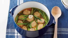 豚だんごとにらのスタミナスープ