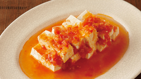 豆腐のチリソースがけ