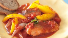 サーモンのトマト煮