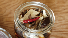 きのこのしょうゆ漬け