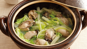 白菜とかきの土鍋蒸し煮