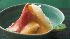 ほっき貝とじゃがいものからし酢みそ