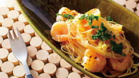 えびとレモンの春色パスタ