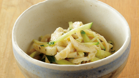 鶏皮ときゅうりのあえ物