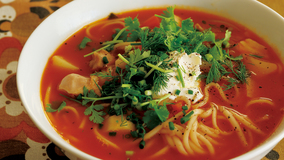 鶏肉のラグマン（うどん）