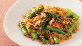 桜えびとアスパラのそぼろ炒め