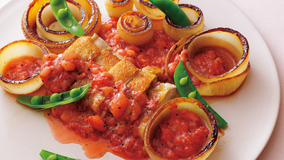 鶏肉のいちごソース