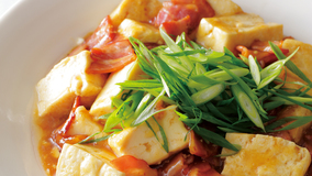 たっぷりベーコンの豆腐炒め