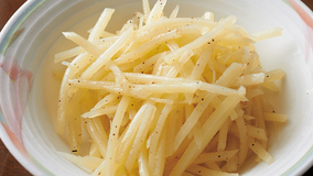 じゃがいもの細切りサラダ