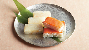 サーモンとたいの押しずし