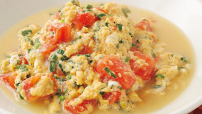 トマトとにらの卵炒め