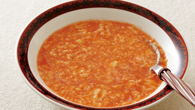 卵とチーズのトマトスープ