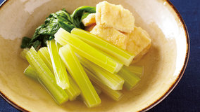 セロリと油揚げの煮物