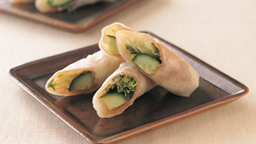 生ハムと野菜の生春巻