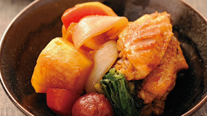 野菜と鶏手羽の梅照り煮