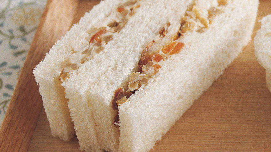 きんぴら焼さばサンド