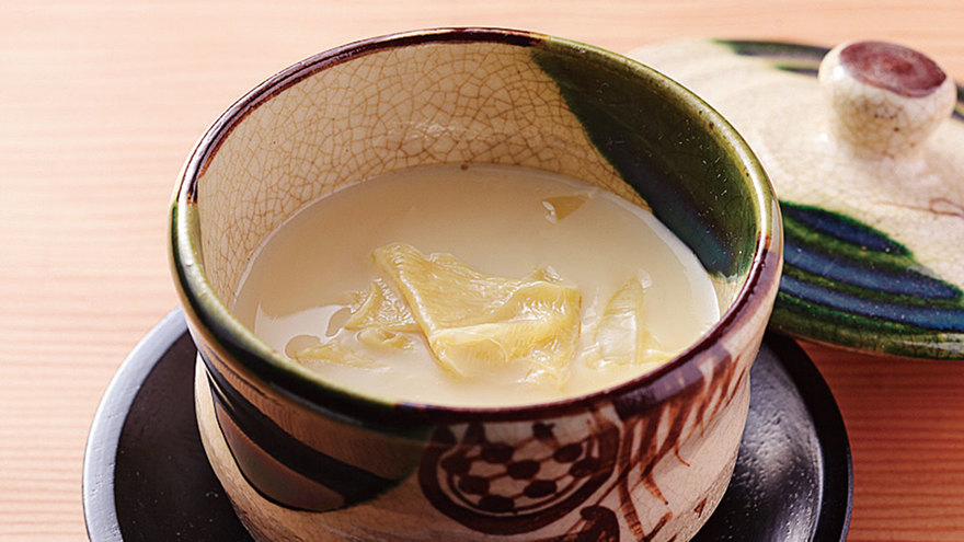 「湯葉の炊いたん」入り茶碗蒸し