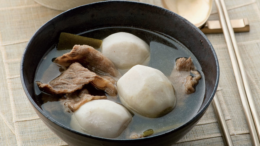 里芋と牛肉の韓国風スープ