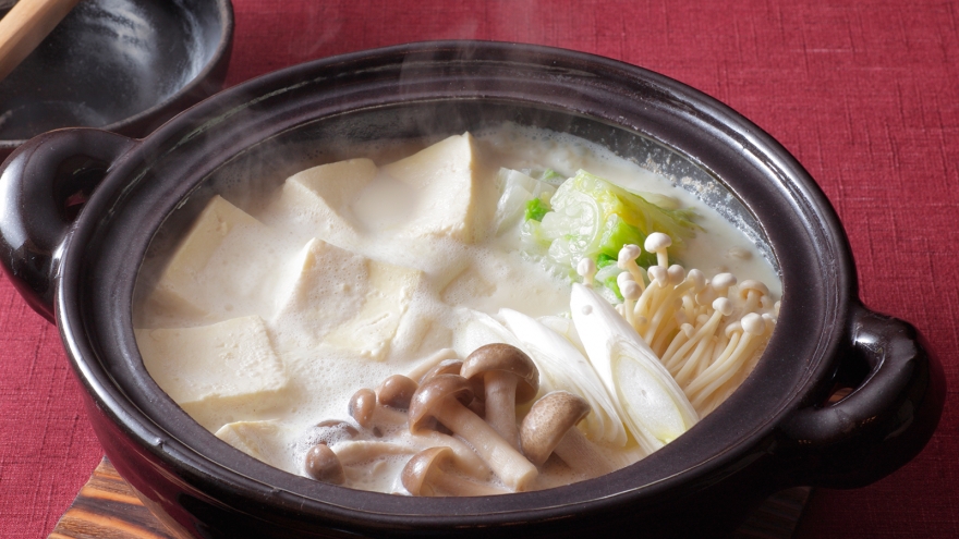 高野豆腐の豆乳鍋