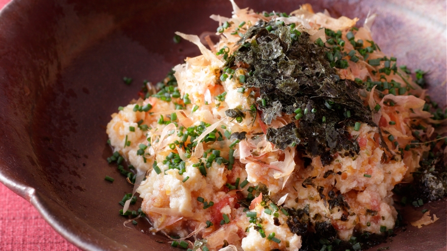 高野豆腐の紅梅あえ