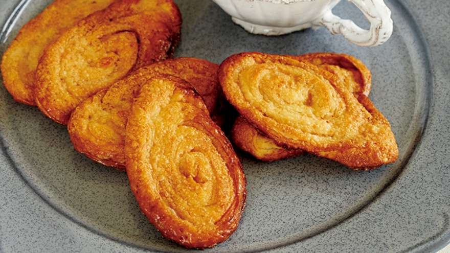 キャラメルリーフパイ