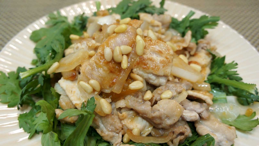 豚肉の柚子味噌炒め